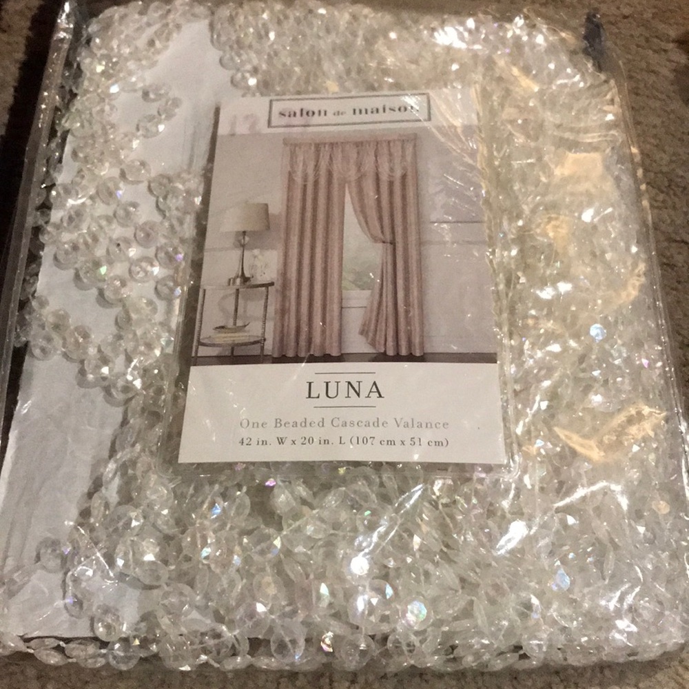 Rose Luna One Beaded Cascade Valance